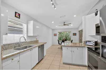 7910 Laina Lane #3, Boynton Beach, FL 33437 - Photo 11
