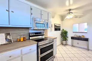 10207 Sunrise Lakes Blvd, Sunrise, FL 33322 - Photo 7