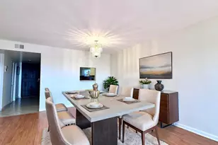 10207 Sunrise Lakes Blvd, Sunrise, FL 33322 - Photo 5