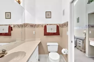 8049 Aberdeen Dr, Boynton Beach, FL 33472 - Photo 5