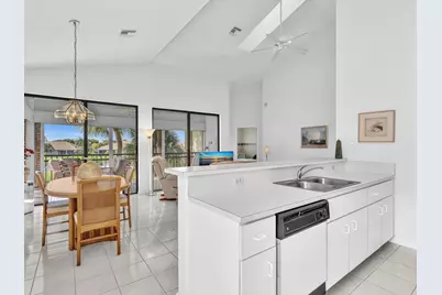8049 Aberdeen Drive #201, Boynton Beach, FL 33472 - Photo 29