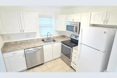 9355 SW 8th Street #212, Boca Raton, FL 33428 - Photo 3