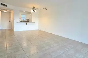 9355 SW 8th St, Boca Raton, FL 33428 - Photo 5