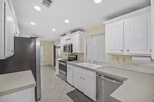 7653 McClintock Way, Port Saint Lucie, FL 34952 - Photo 9