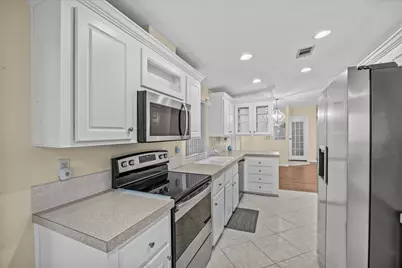 7653 McClintock Way, Port Saint Lucie, FL 34952 - Photo 11