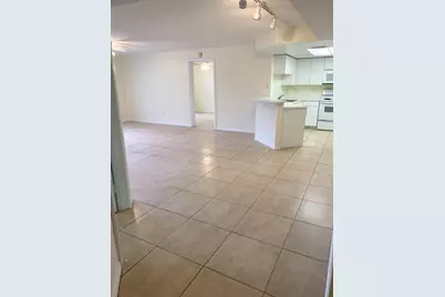 500 Crestwood Court N #502, Royal Palm Beach, FL 33411 - Photo 7