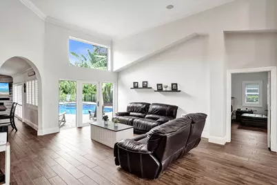 9645 E Tree Tops Court, Davie, FL 33328 - Photo 9
