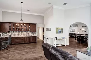 9645 E Tree Tops Ct, Davie, FL 33328 - Photo 7