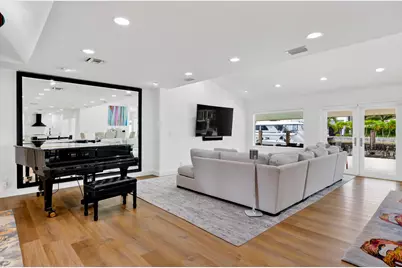 329 Isle Of Capri Drive, Fort Lauderdale, FL 33301 - Photo 9