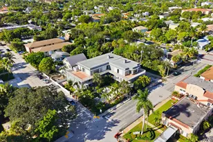 201 S Lakeside Dr, Lake Worth Beach, FL 33460 - Photo 1