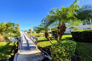 1867 Aynsley Way, Vero Beach, FL 32966 - Photo 5