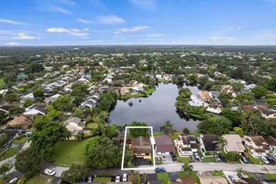 4051 SW 82nd Terrace, Davie, FL 33328 - Photo 3