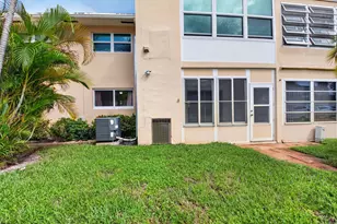 2192 NE 1st Way, Boynton Beach, FL 33435 - Photo 17