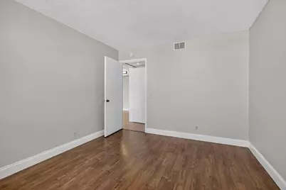 724 Executive Center Drive #36, West Palm Beach, FL 33401 - Photo 33
