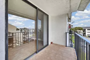 724 Executive Center Dr, West Palm Beach, FL 33401 - Photo 19