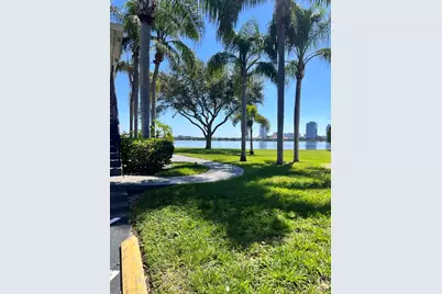700 Executive Center Drive #211, West Palm Beach, FL 33401 - Photo 17