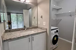 700 Executive Center Dr, West Palm Beach, FL 33401 - Photo 7