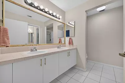 1110 NW Lombardy Drive, Port Saint Lucie, FL 34986 - Photo 11
