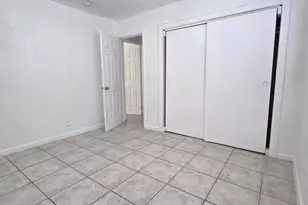 5631 NW 27th Ct, Lauderhill, FL 33313 - Photo 17