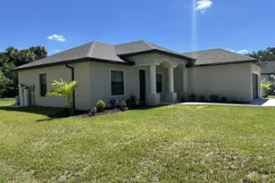 20 Ellington St, Port Charlotte, FL 33953 - Photo 5
