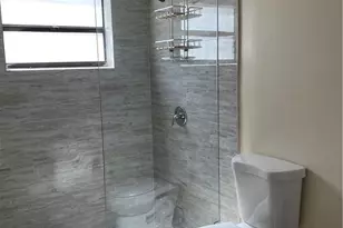7408 NW 48th Ct, Lauderhill, FL 33319 - Photo 13