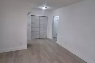 929 NW 3rd Ave, Fort Lauderdale, FL 33311 - Photo 9