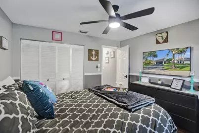 9361 NW 18th Drive, Plantation, FL 33322 - Photo 15