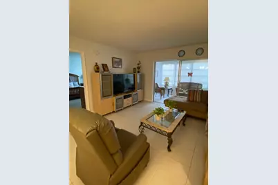 7817 Golf Cir Drive #210, Margate, FL 33063 - Photo 9