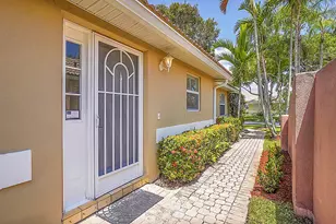 5215 Grande Palm Cir, Delray Beach, FL 33484 - Photo 5