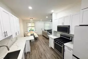 3351 NW 126th Ave, Sunrise, FL 33323 - Photo 7