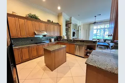 10997 Canary Island Court, Plantation, FL 33324 - Photo 21