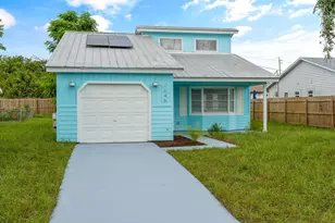 1646 3rd Ct SW, Vero Beach, FL 32962 - Photo 1