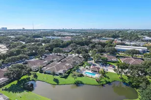 9041 Sun Terrace Cir, West Palm Beach, FL 33403 - Photo 19