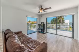 1712 NE Seahorse Pl, Jensen Beach, FL 34957 - Photo 35