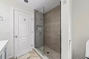 2561 Lucille Dr, Fort Lauderdale, FL 33316 - Photo 31