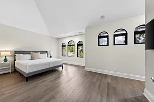 2561 Lucille Dr, Fort Lauderdale, FL 33316 - Photo 27