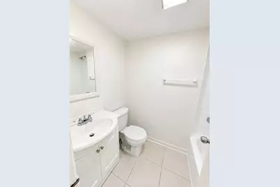 3253 NW 104th Avenue, Coral Springs, FL 33065 - Photo 13