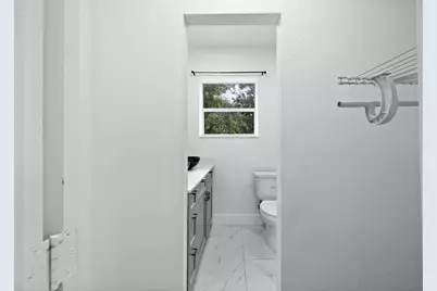 28 NE 165th Street, Miami, FL 33162 - Photo 9