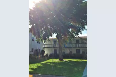 237 Sheffield J, West Palm Beach, FL 33417 - Photo 1