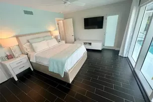 2791 NE 9th Ct, Pompano Beach, FL 33062 - Photo 25