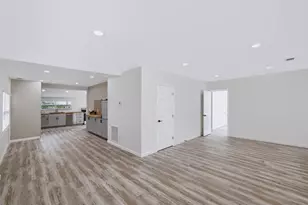 1566 NW 9th Ave, Stuart, FL 34994 - Photo 11