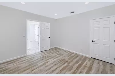1566 NW 9th Avenue, Stuart, FL 34994 - Photo 23