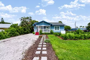 1566 NW 9th Ave, Stuart, FL 34994 - Photo 3