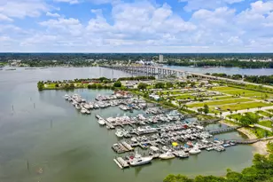 32 Harbour Isle Dr W, Fort Pierce, FL 34949 - Photo 21