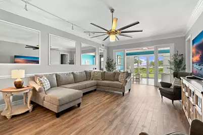 32 Harbour Isle Drive W #103, Fort Pierce, FL 34949 - Photo 15