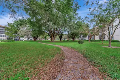 2403 Antigua Circle #D2, Coconut Creek, FL 33066 - Photo 39