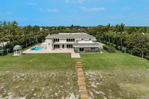 477 S Beach Rd, Jupiter Island, FL 33455 - Photo 3