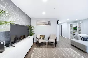 2276 Discovery Cir W, Deerfield Beach, FL 33442 - Photo 9