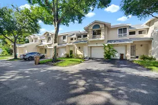 2276 Discovery Cir W, Deerfield Beach, FL 33442 - Photo 39