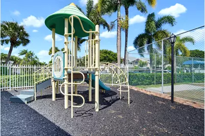 2276 Discovery Circle W #2276, Deerfield Beach, FL 33442 - Photo 47